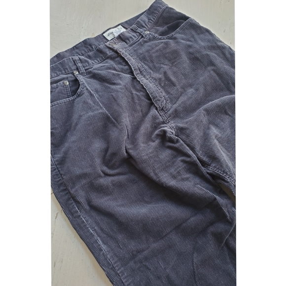 Eddie Bauer Corduroy - Picture 2 of 5